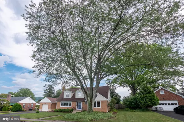 Emmaus, PA 18049,120 SPRUCE ST