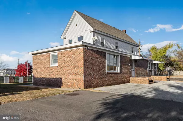 Delran, NJ 08075,1030 S CHESTER AVE