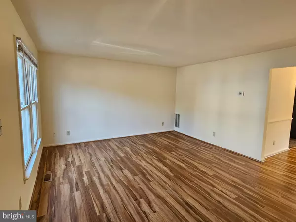 Fredericksburg, VA 22401,806 GROVE AVE