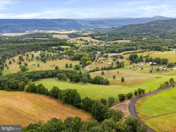 Keyser, WV 26726,736 SUSAN FLEEK RD