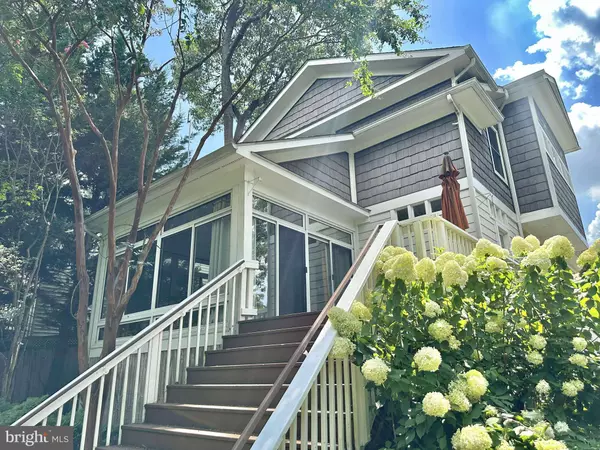 Arlington, VA 22204,4709 7TH ST S