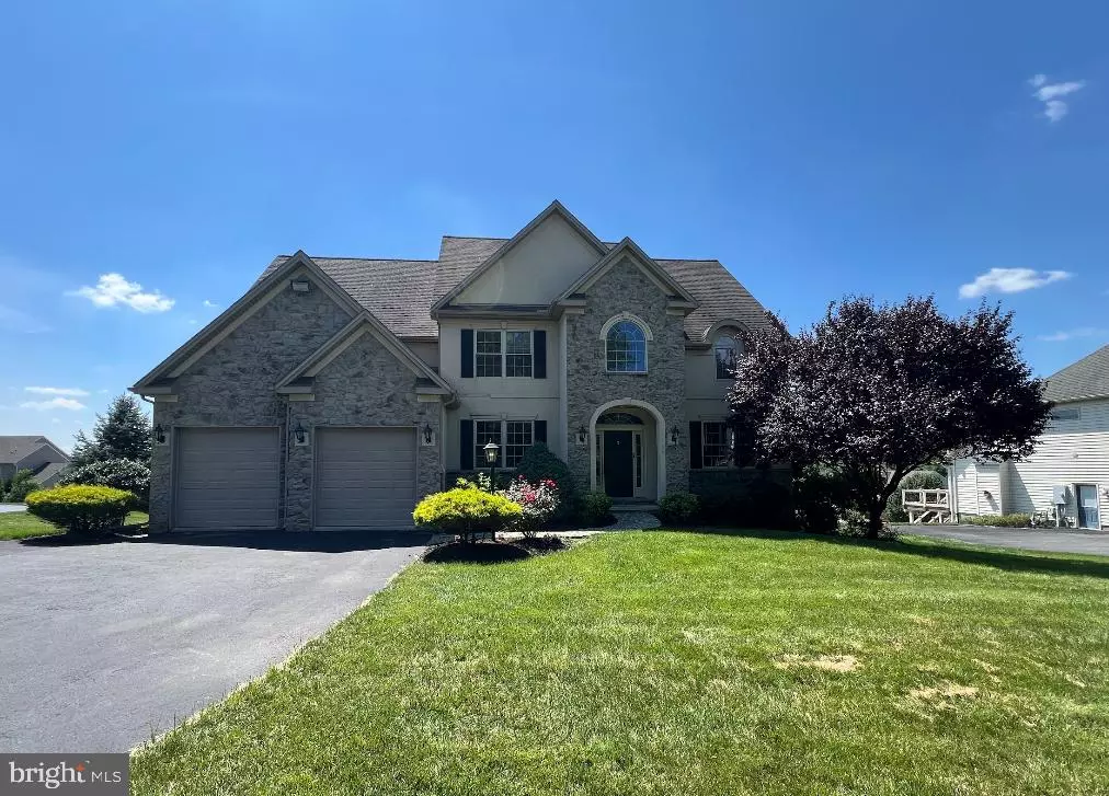 York, PA 17402,635 CHESTNUT HILL RD