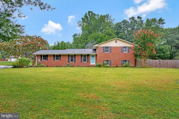 1110 COX RD, Huntingtown, MD 20639