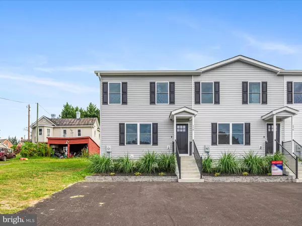 Mount Jackson, VA 22842,178 BANK ST