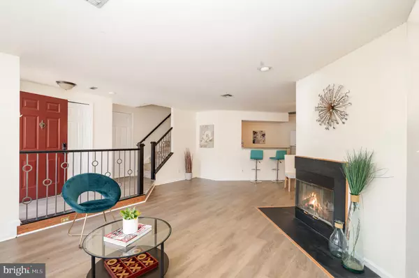 Woodbridge, VA 22192,4068 CHETHAM WAY