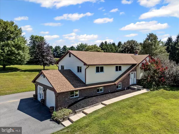 3301 STATE RD, Oxford, PA 19363