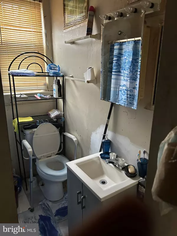 Trenton, NJ 08618,1012 N WILLOW ST