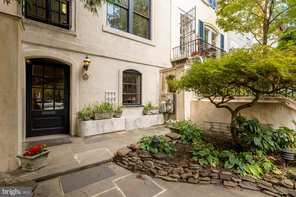 Washington, DC 20010,1819 KENYON ST NW