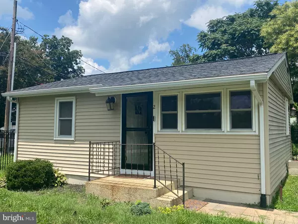 2 OAK ST, Bridgeville, DE 19933