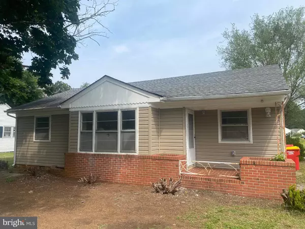 10997 TRUSSUM POND RD, Laurel, DE 19956