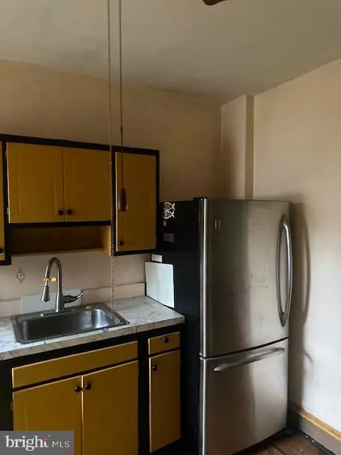 Philadelphia, PA 19120,163 W CHEW AVE