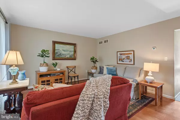 Lancaster, PA 17603,322 BANYAN CIRCLE DR