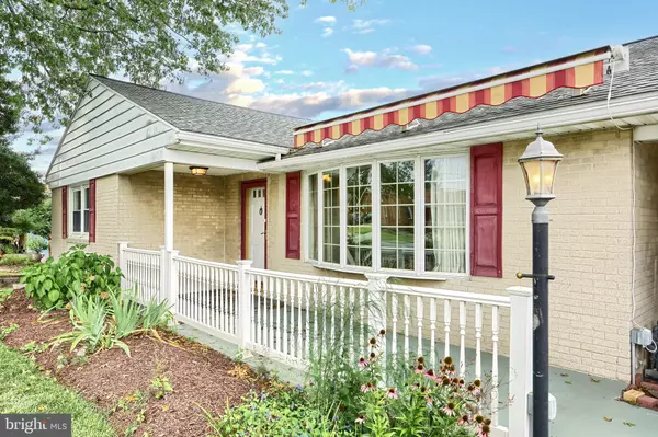 York, PA 17408,4318 BRIARWOOD CT
