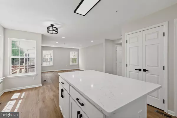 Landover, MD 20785,3003 HILLSIDE AVE