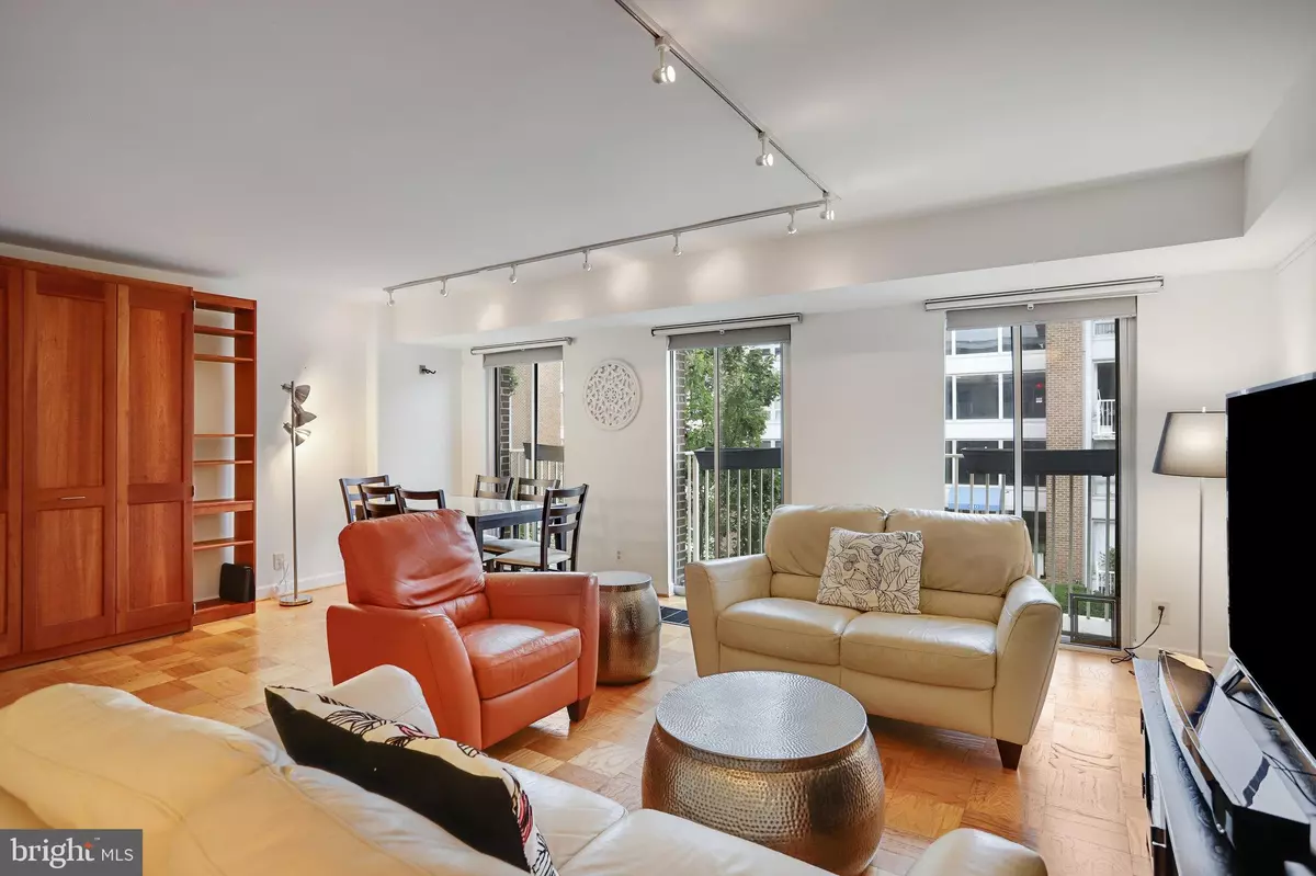 Washington, DC 20024,520 N ST SW #S226