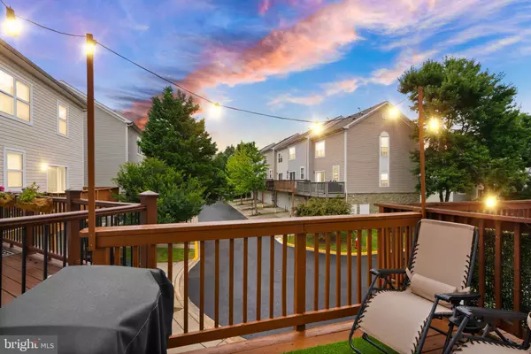 Ashburn, VA 20147,21776 DRAGONS GREEN SQ