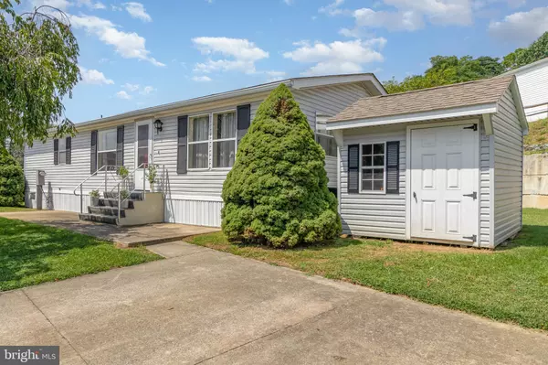 New Providence, PA 17560,1211 OAK ST