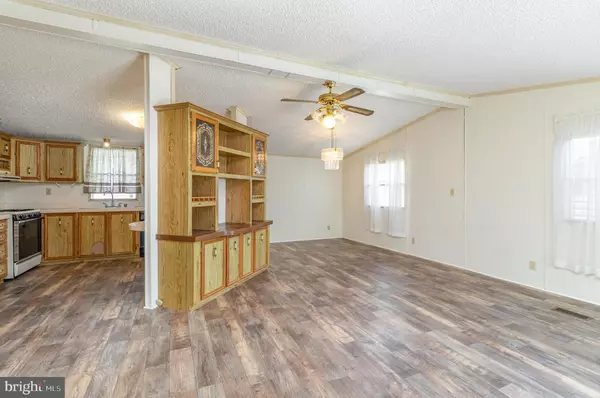 New Providence, PA 17560,1211 OAK ST