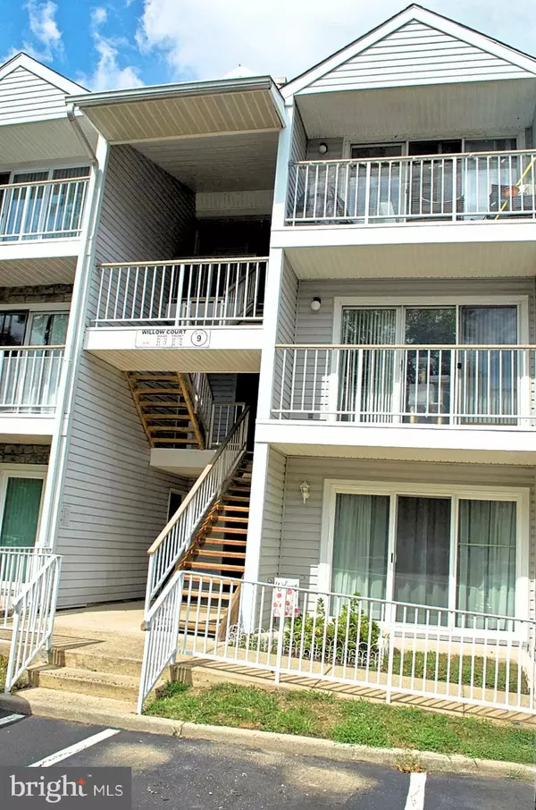 84 WILLOW CT, Hamilton, NJ 08619