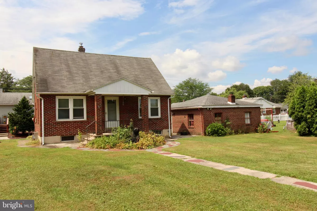 Allentown, PA 18104,1512 N 25TH ST