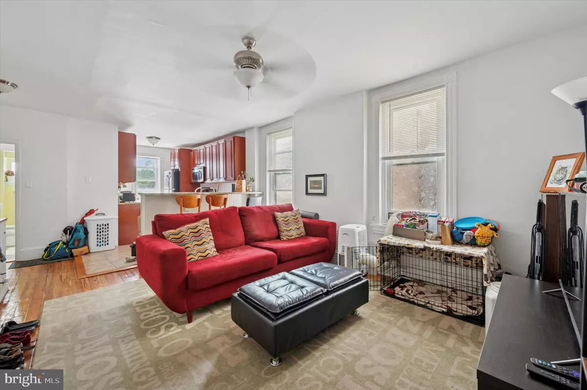 Philadelphia, PA 19128,4362 MANAYUNK AVE #B
