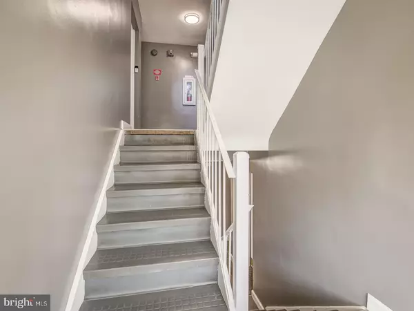Washington, DC 20032,750 BARNABY ST SE #101