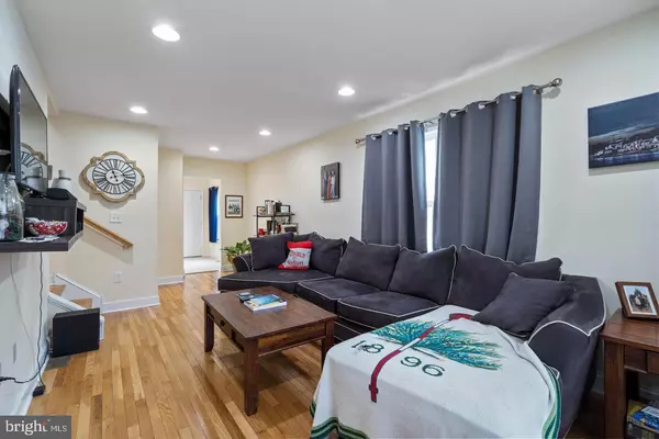 Wayne, PA 19087,994 UPPER GULPH RD