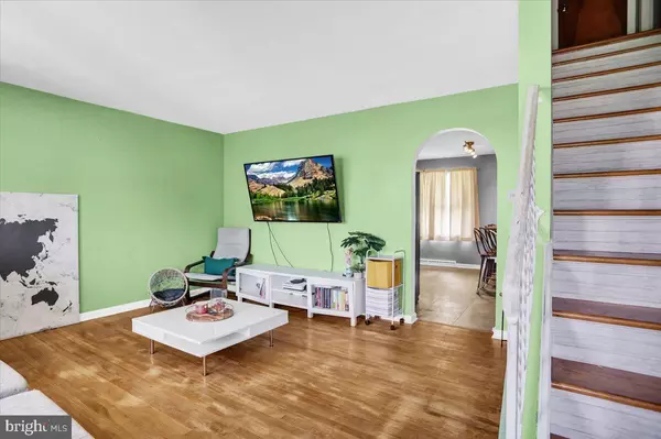 Reading, PA 19607,1426 KENHORST BLVD