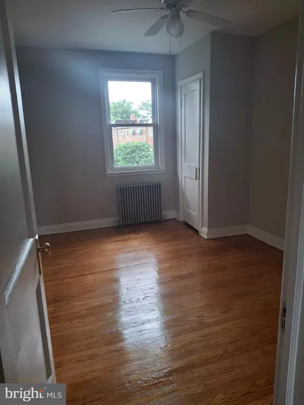 Baltimore, MD 21218,712 CHESTNUT HILL AVE