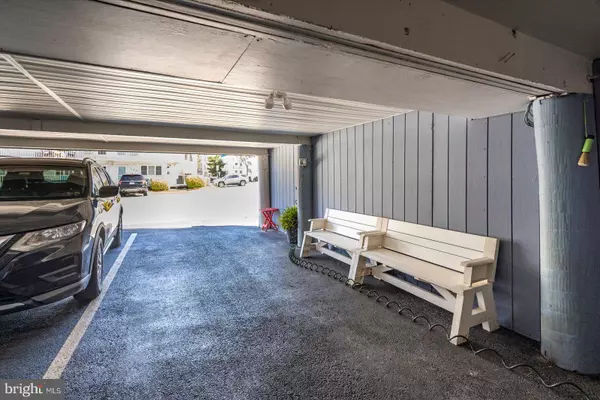 Ocean City, MD 21842,9 129TH ST #12