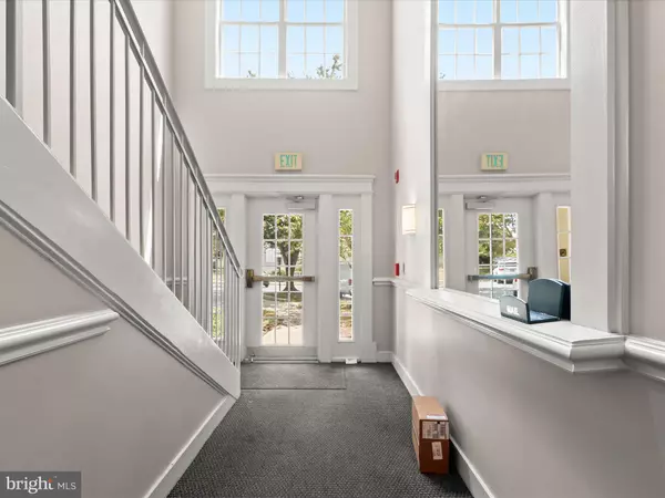 Baltimore, MD 21208,8815 STONE RIDGE CIR #103