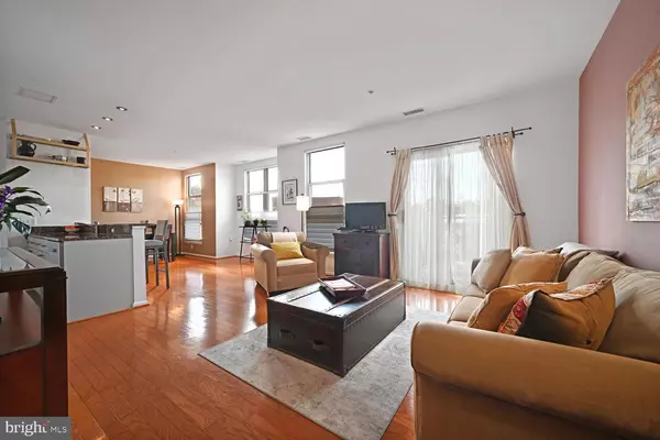 343 CEDAR ST NW #322, Washington, DC 20012