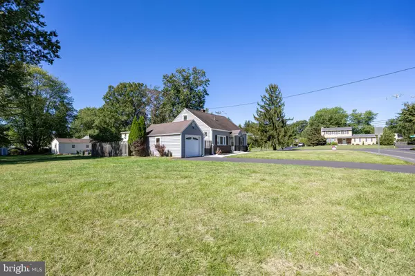 Hatfield, PA 19440,2405 LINE LEXINGTON RD