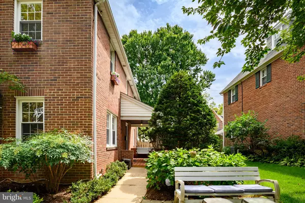 Baltimore, MD 21212,223 DUNKIRK RD