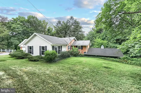 York, PA 17403,1506 CRESTLYN RD