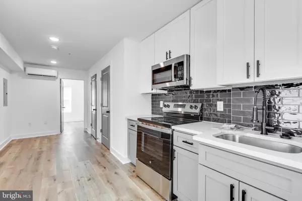 Philadelphia, PA 19122,920 FRENCH ST #1