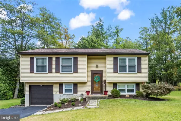 Dillsburg, PA 17019,111 SAINT GEORGE DR