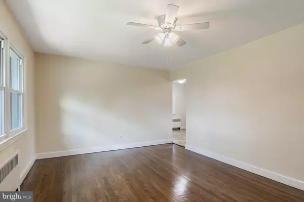 Toms River, NJ 08753,1966 SOUTH ST