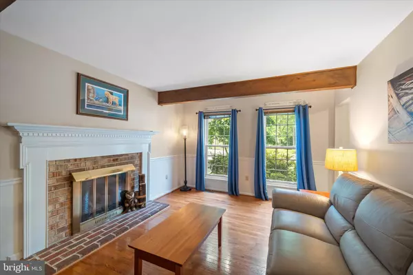 Woodbridge, VA 22192,2958 FOX TAIL CT