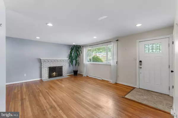 Temple Hills, MD 20748,6210 CLARIDGE RD