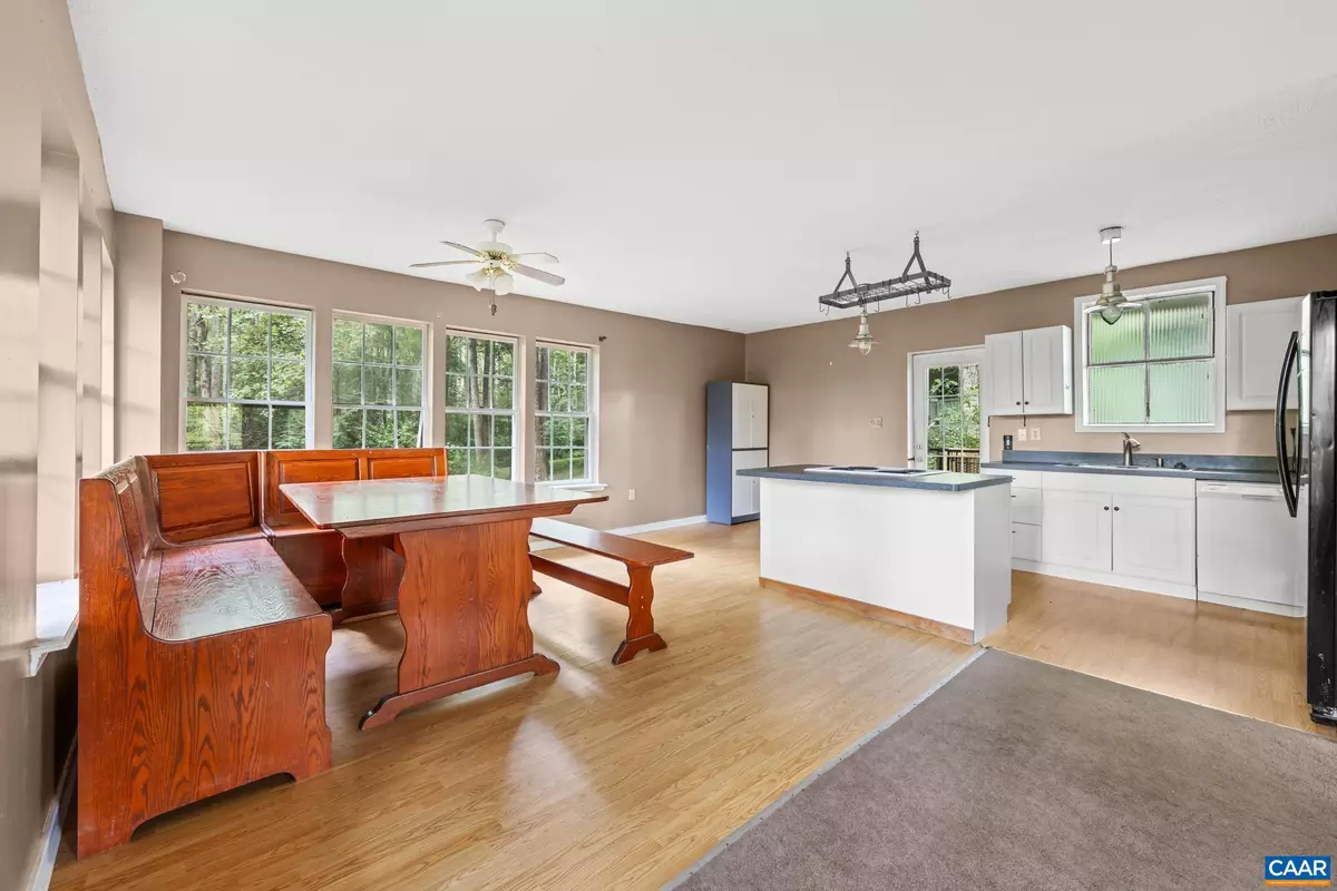 Louisa, VA 23093,58 IRIS LN