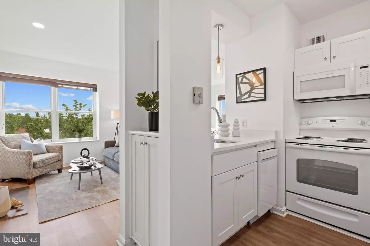 Washington, DC 20009,1736 WILLARD ST NW #506