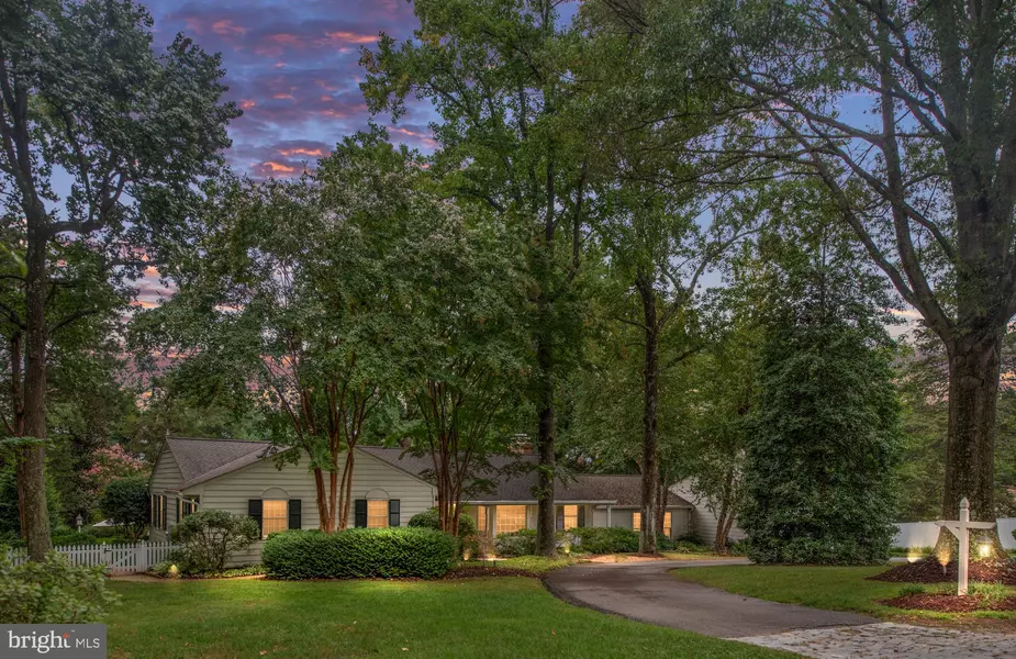 17 NELSON ST, Fredericksburg, VA 22405