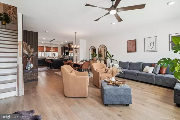 Fairfax, VA 22033,12553 TODD LN