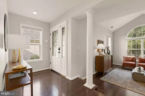 Washington, DC 20018,1725 DOUGLAS ST NE