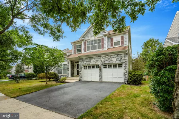 Chantilly, VA 20152,26161 RACHEL HILL DR