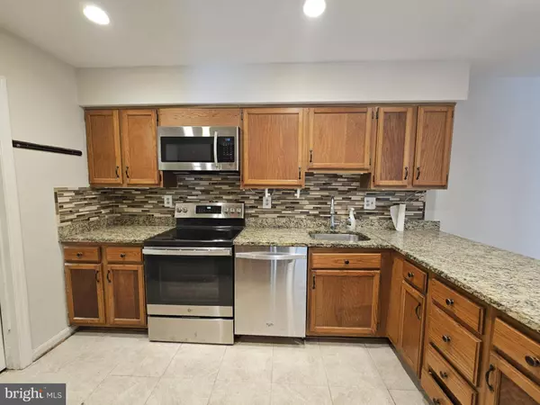 Elkridge, MD 21075,5903 ROWANBERRY DR #E-46