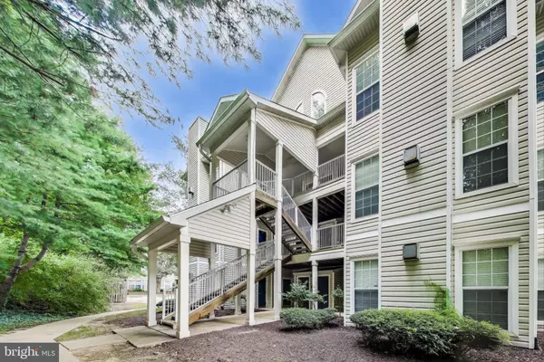 Bowie, MD 20716,15602 EVERGLADE LN #2-203