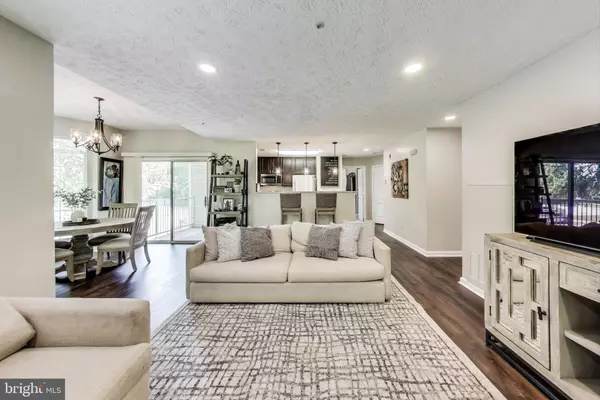 Bowie, MD 20716,15602 EVERGLADE LN #2-203