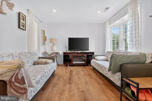 Woodbridge, VA 22192,12306 WOODLAWN CT